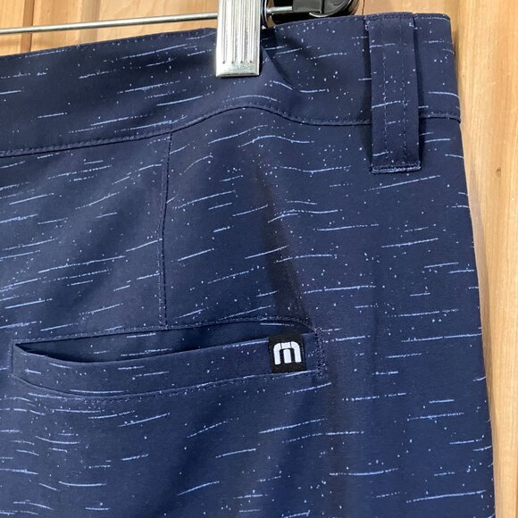 Travis Mathew Mens Hybrid Short Dress Blues Golf Shorts Size 38 Blue Navy SP NWT - Picture 11 of 12